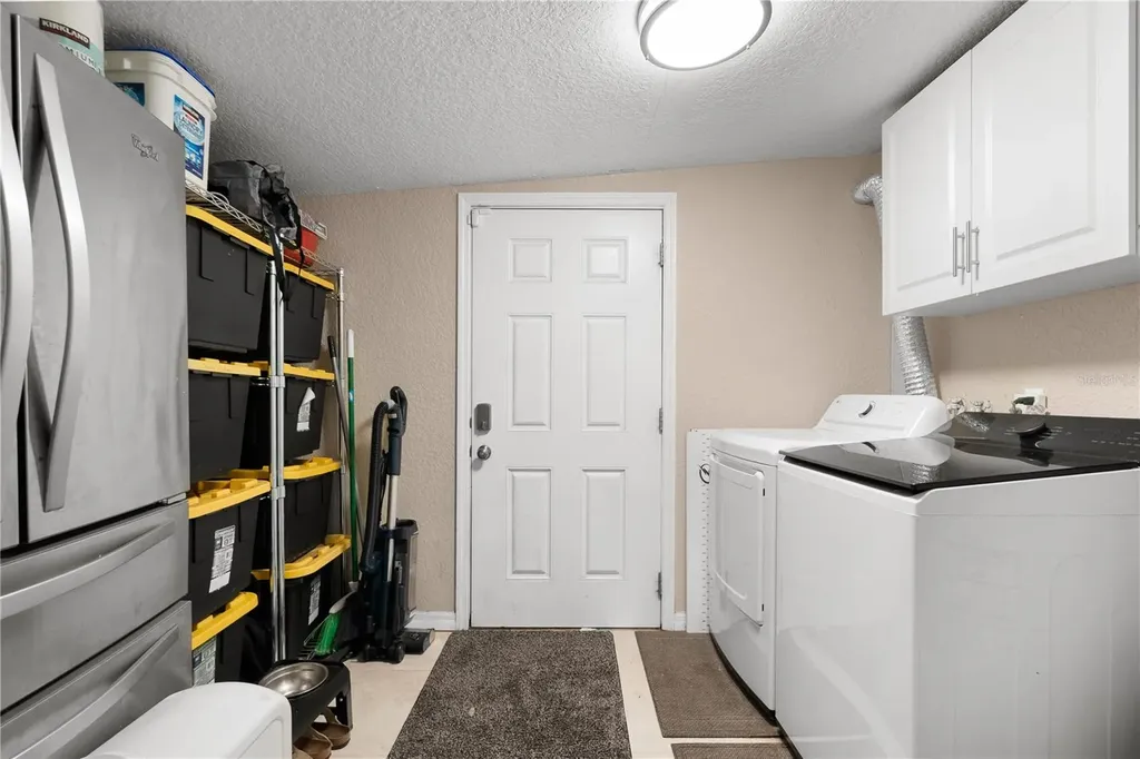 115 Ten Oak Place Valrico FL 33594