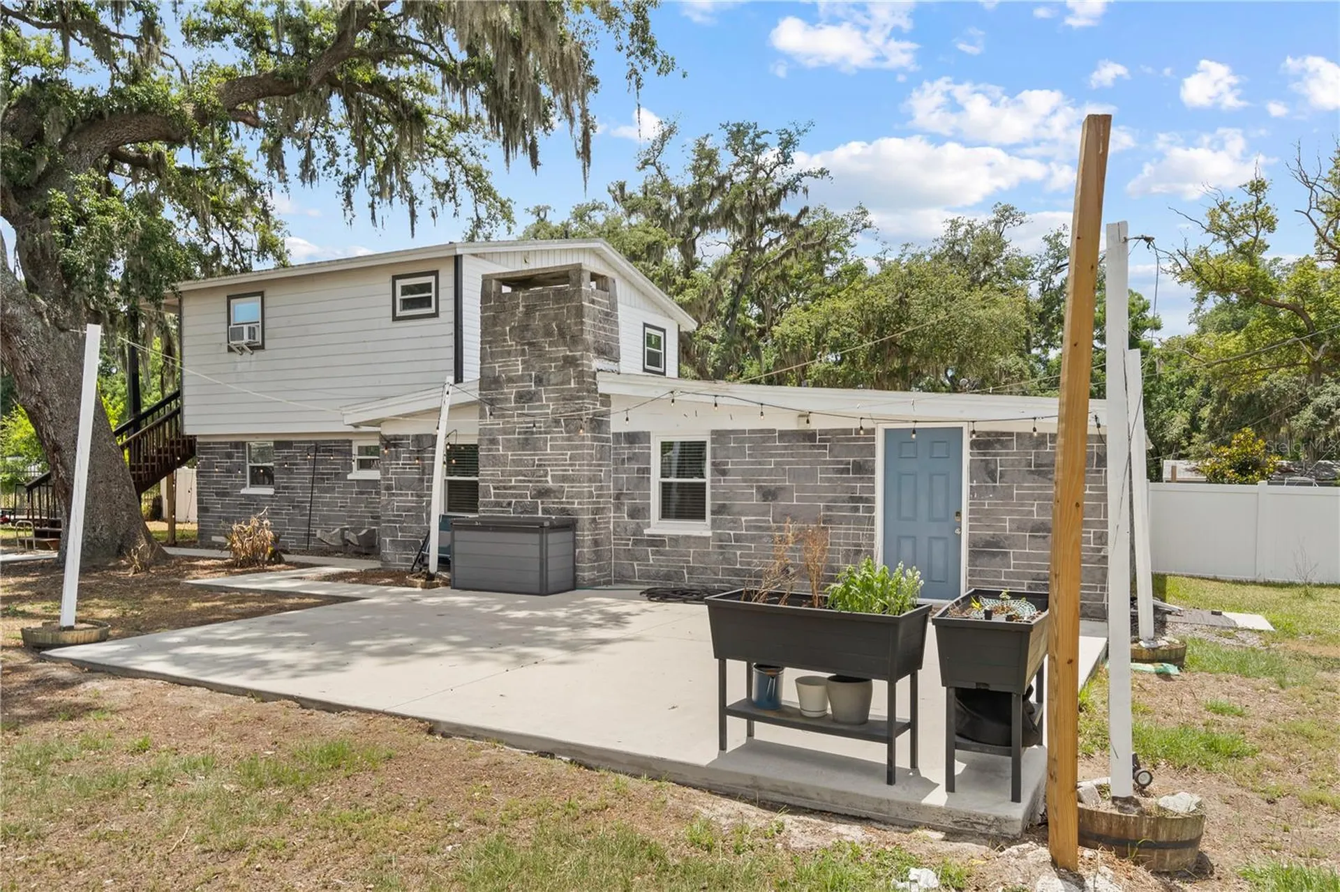 115 Ten Oak Place Valrico FL 33594