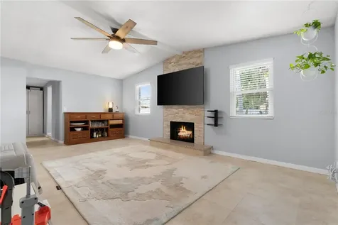 115 Ten Oak Place Valrico FL 33594