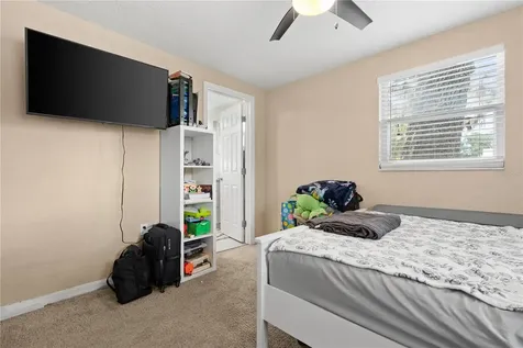 115 Ten Oak Place Valrico FL 33594