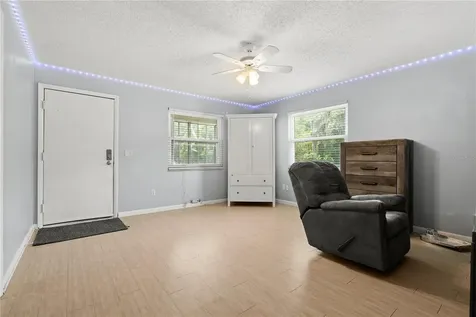 115 Ten Oak Place Valrico FL 33594