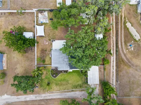 115 Ten Oak Place Valrico FL 33594