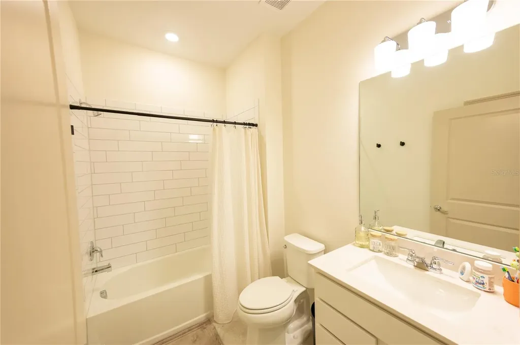 3022 61st Terrace E Ellenton FL 34222