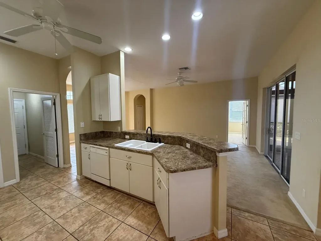 5111 Ironsides Court Tavares FL 32778