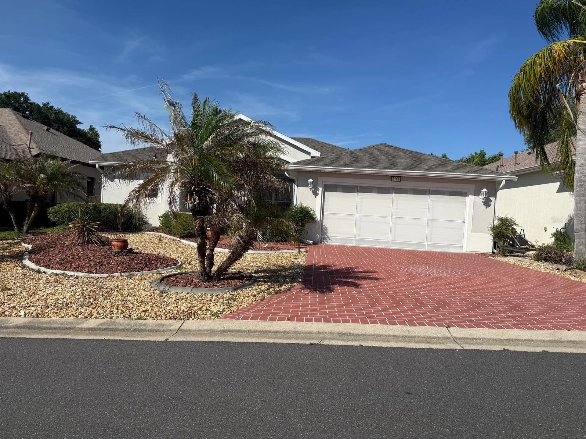 5111 Ironsides Court Tavares FL 32778
