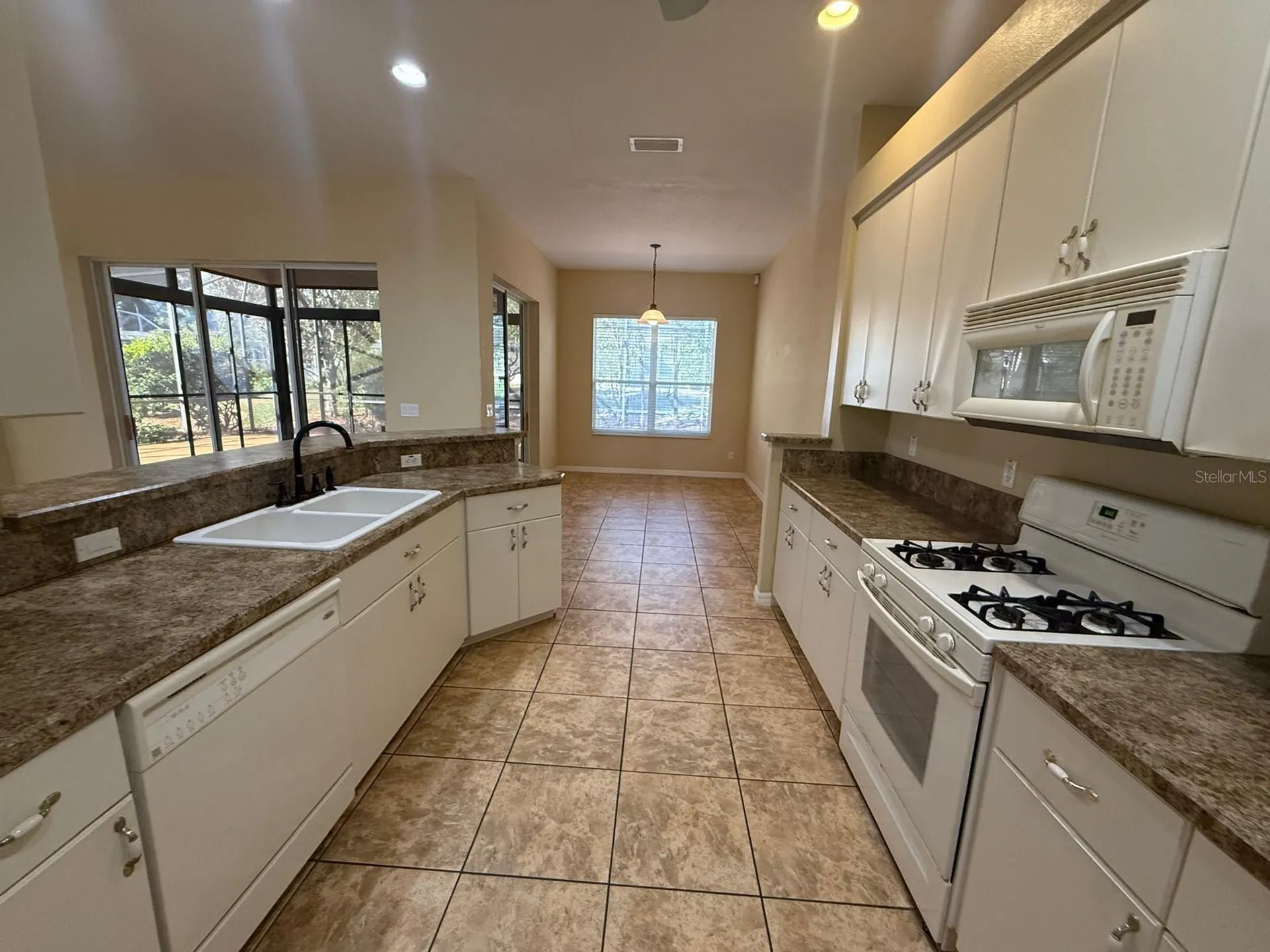 5111 Ironsides Court Tavares FL 32778