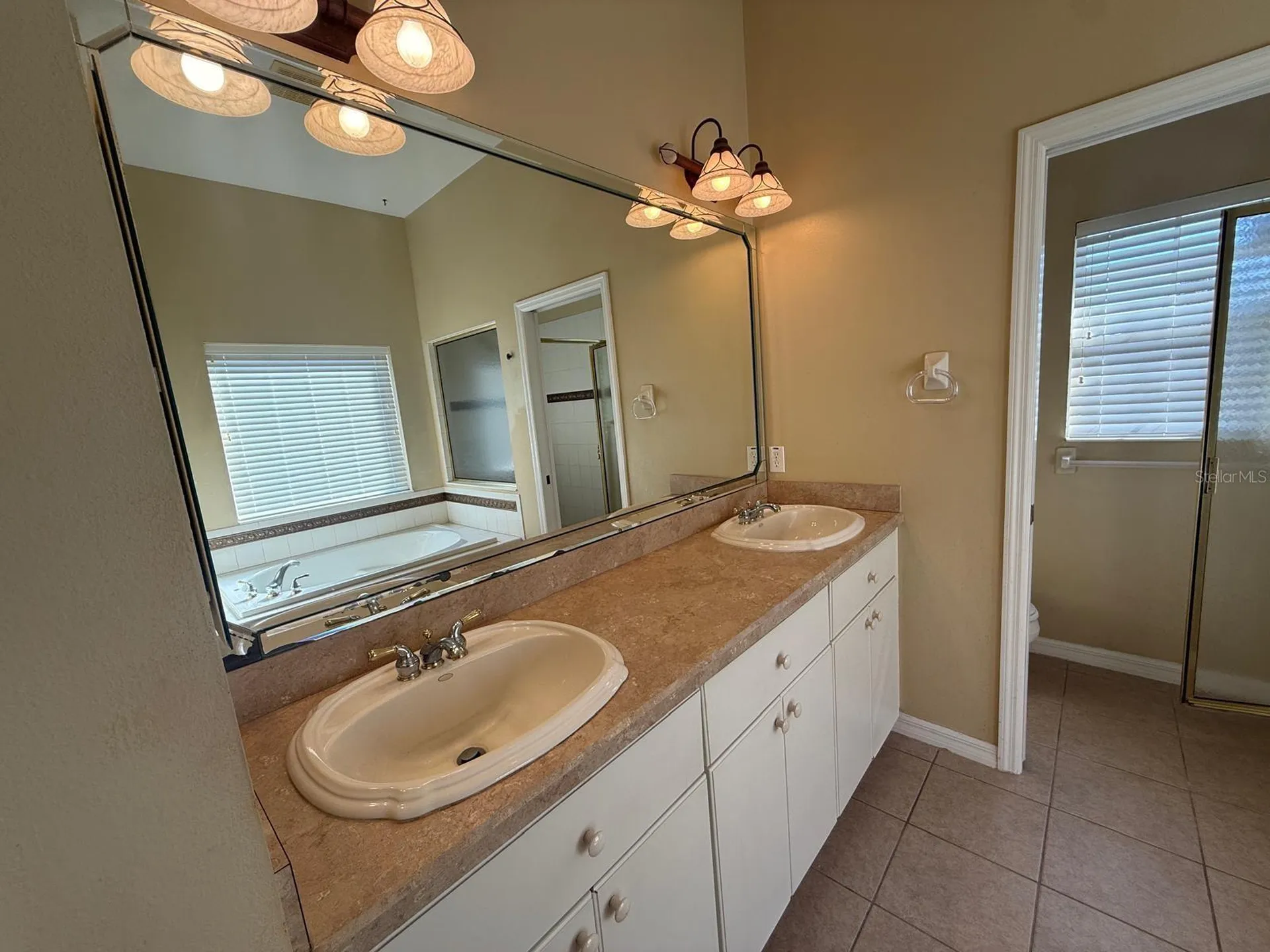 5111 Ironsides Court Tavares FL 32778