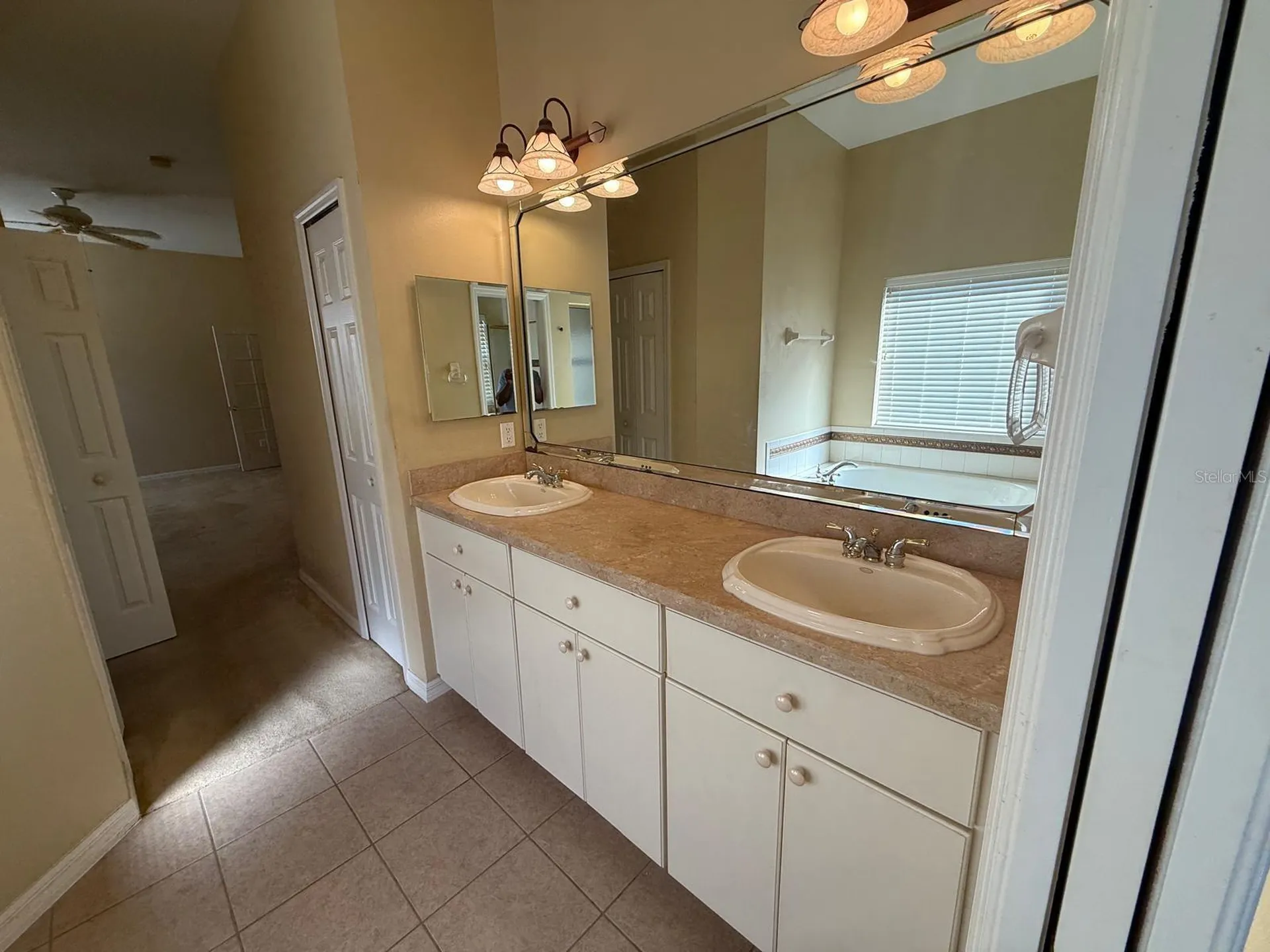 5111 Ironsides Court Tavares FL 32778