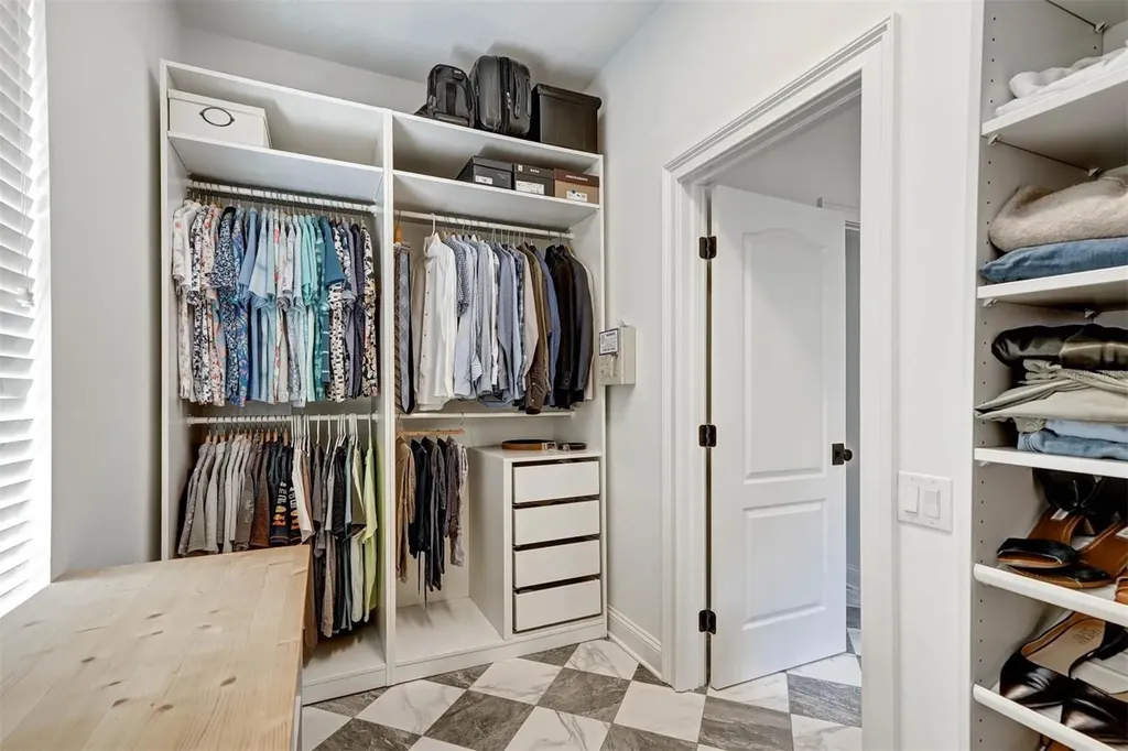 6011 Williamsburg Way Tampa FL 33625