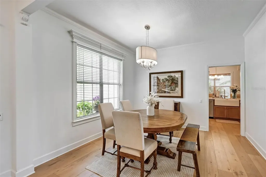 6011 Williamsburg Way Tampa FL 33625