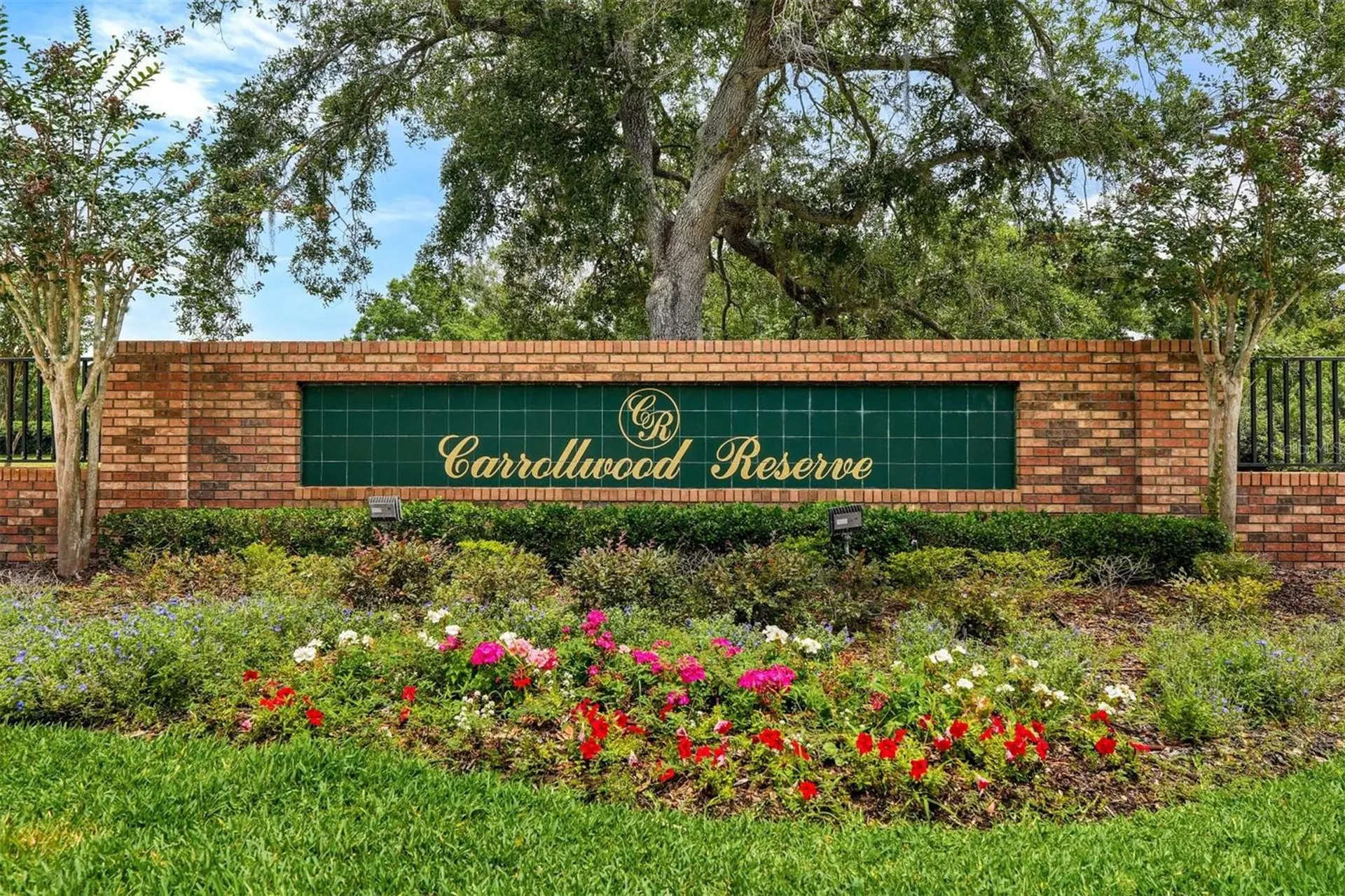 6011 Williamsburg Way Tampa FL 33625