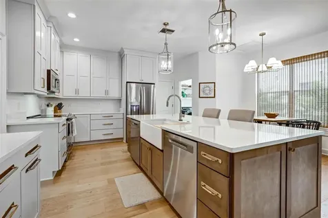 6011 Williamsburg Way Tampa FL 33625