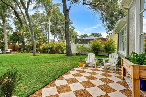 6011 Williamsburg Way Tampa FL 33625