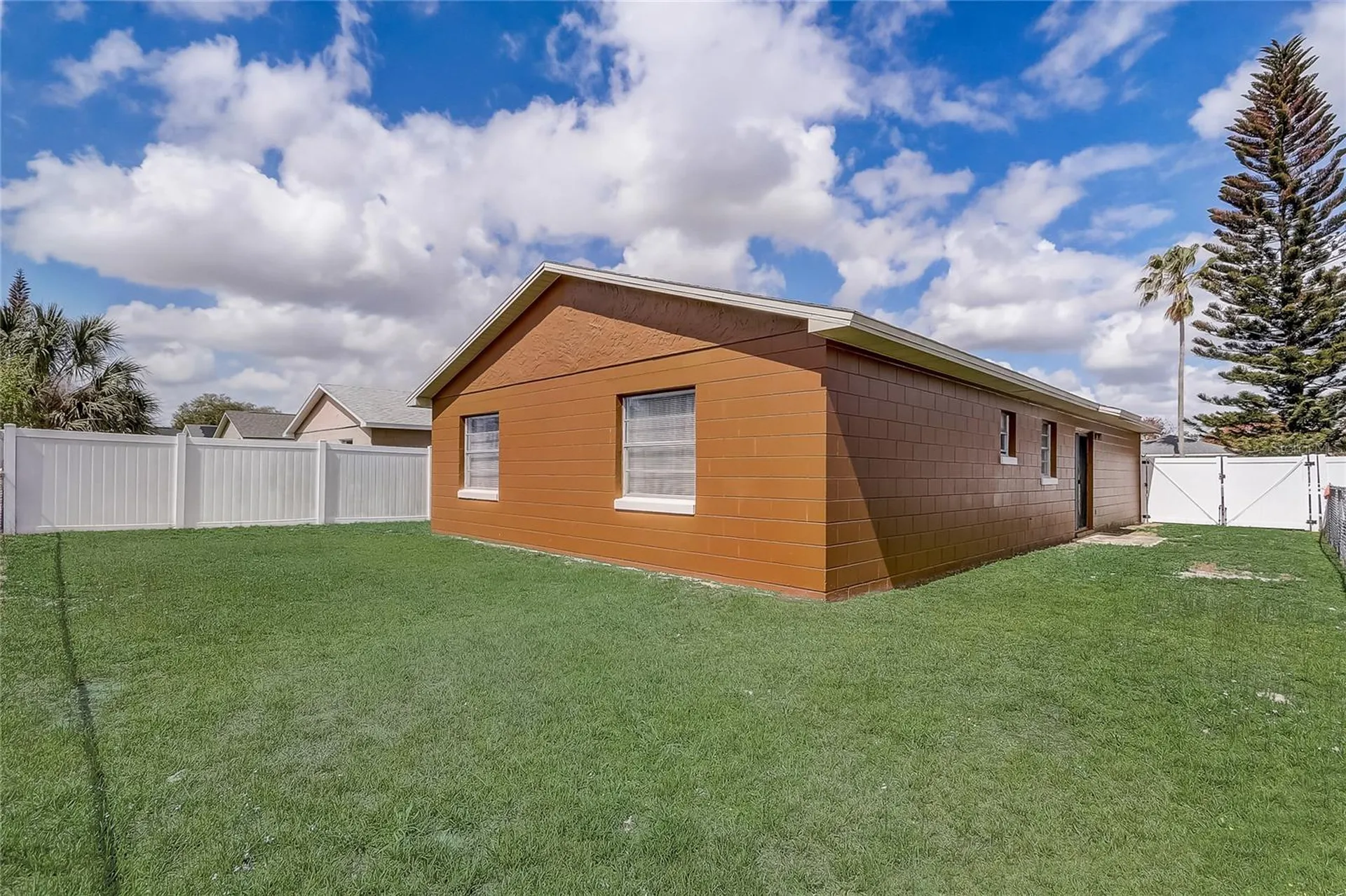 1350 Rocky Road Kissimmee FL 34744