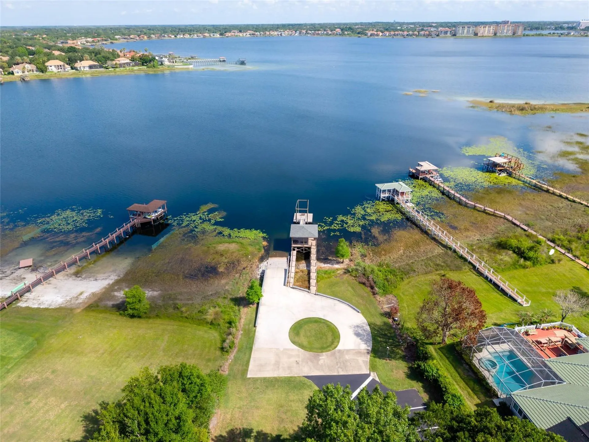 7524 Lindenhurst Drive Orlando FL 32836