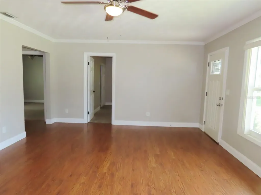 2277 S Lagoon Circle Clearwater FL 33765