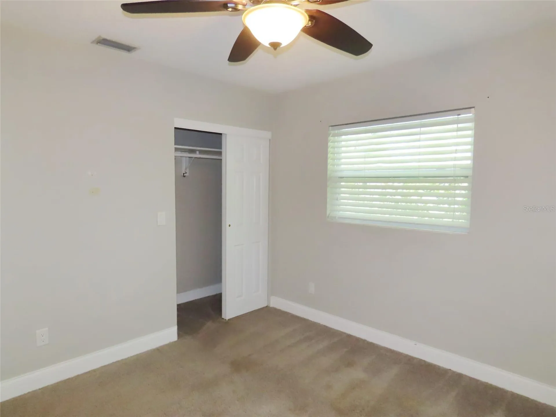 2277 S Lagoon Circle Clearwater FL 33765