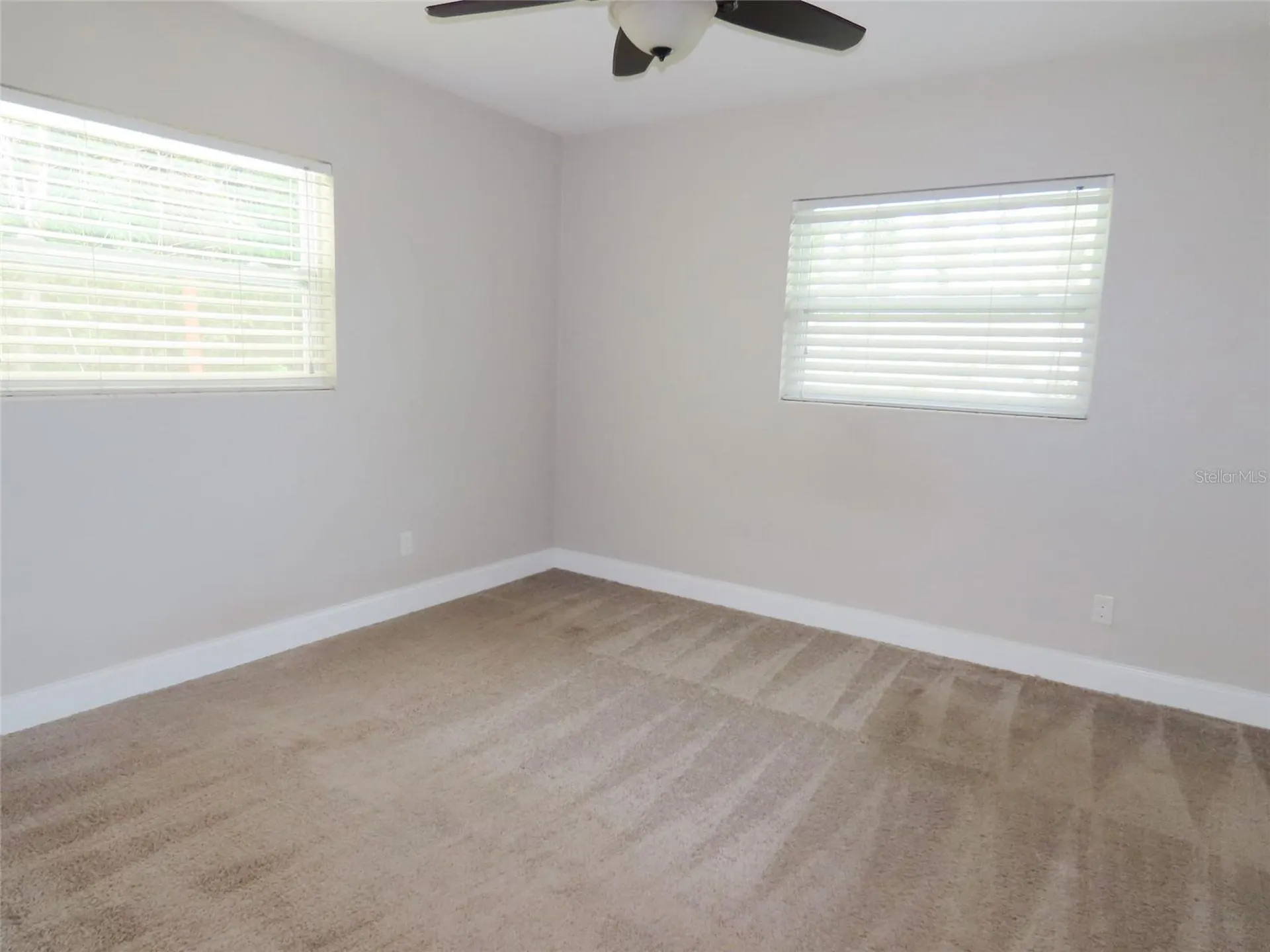 2277 S Lagoon Circle Clearwater FL 33765