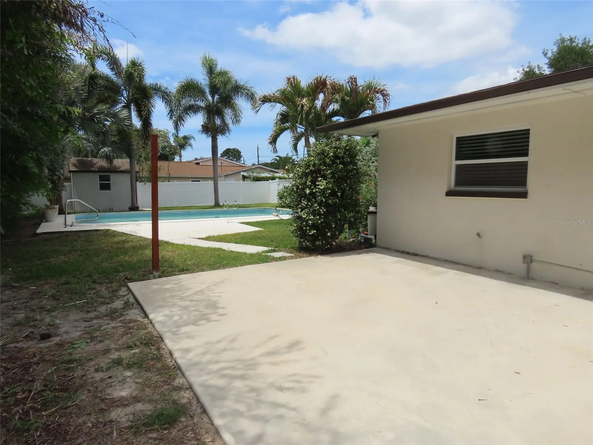 2277 S Lagoon Circle Clearwater FL 33765