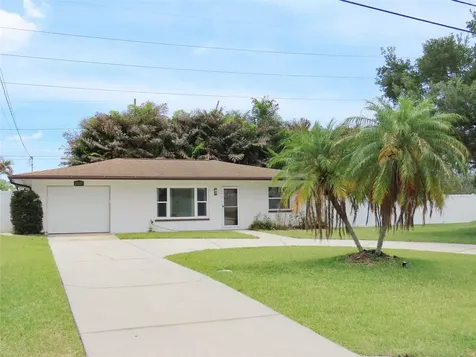 2277 S Lagoon Circle Clearwater FL 33765