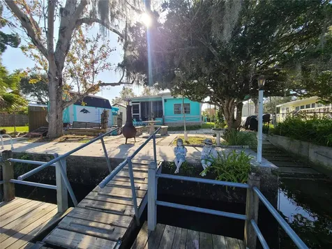 5418 Circle Drive Weeki Wachee FL 34607