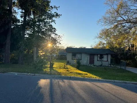 1112/1114 S Bay Avenue Sanford FL 32771