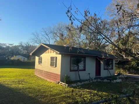 1112/1114 S Bay Avenue Sanford FL 32771