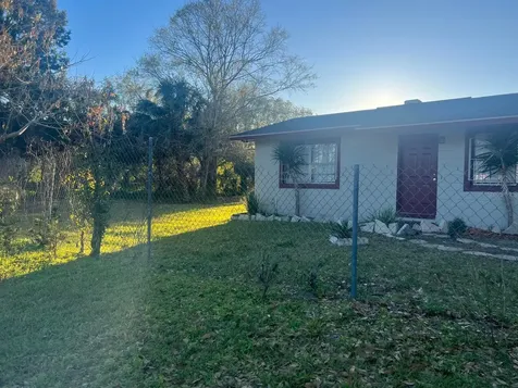 1112/1114 S Bay Avenue Sanford FL 32771