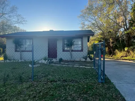 1112/1114 S Bay Avenue Sanford FL 32771