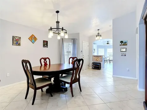 268 Acadia Drive Kissimmee FL 34759