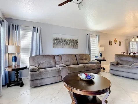 268 Acadia Drive Kissimmee FL 34759