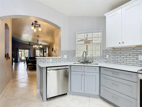 268 Acadia Drive Kissimmee FL 34759