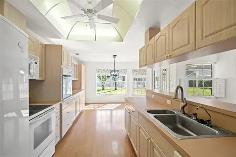 13602 Glaze Brook Drive Hudson FL 34667