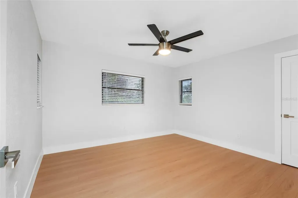 1005 Apache Trail Clearwater FL 33755