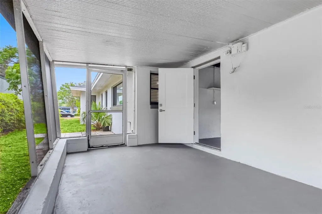 1005 Apache Trail Clearwater FL 33755