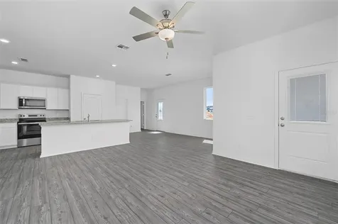 559 Bay Leaf Drive Poinciana FL 34759
