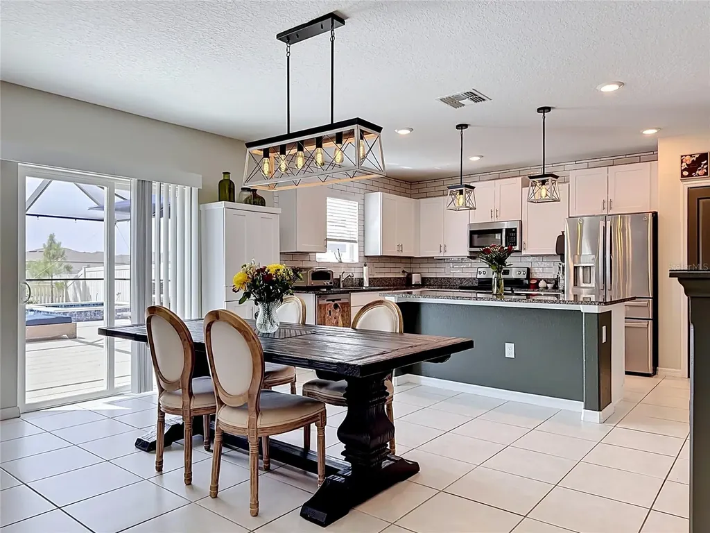 5519 Blue Azure Drive Wimauma FL 33598