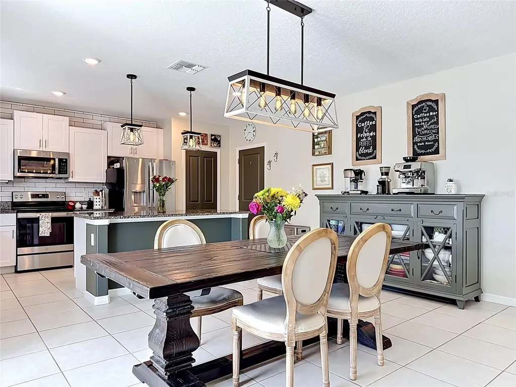 5519 Blue Azure Drive Wimauma FL 33598