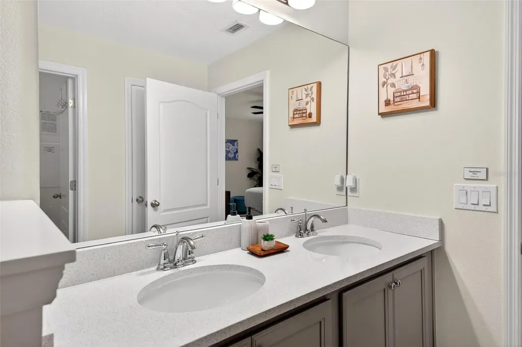 701 Benoi Drive Davenport FL 33896