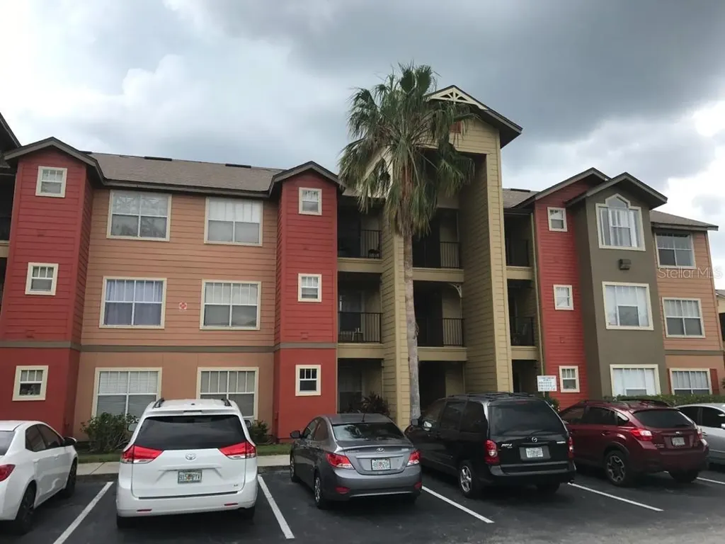 2208 Antigua Place Kissimmee FL 34741