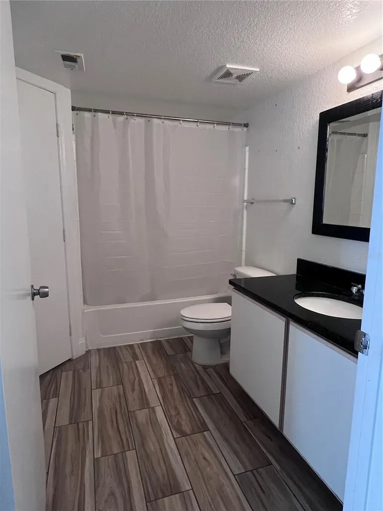 2208 Antigua Place Kissimmee FL 34741