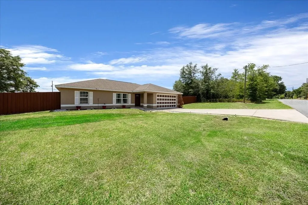 176 Juniper Loop Circle Ocala FL 34480