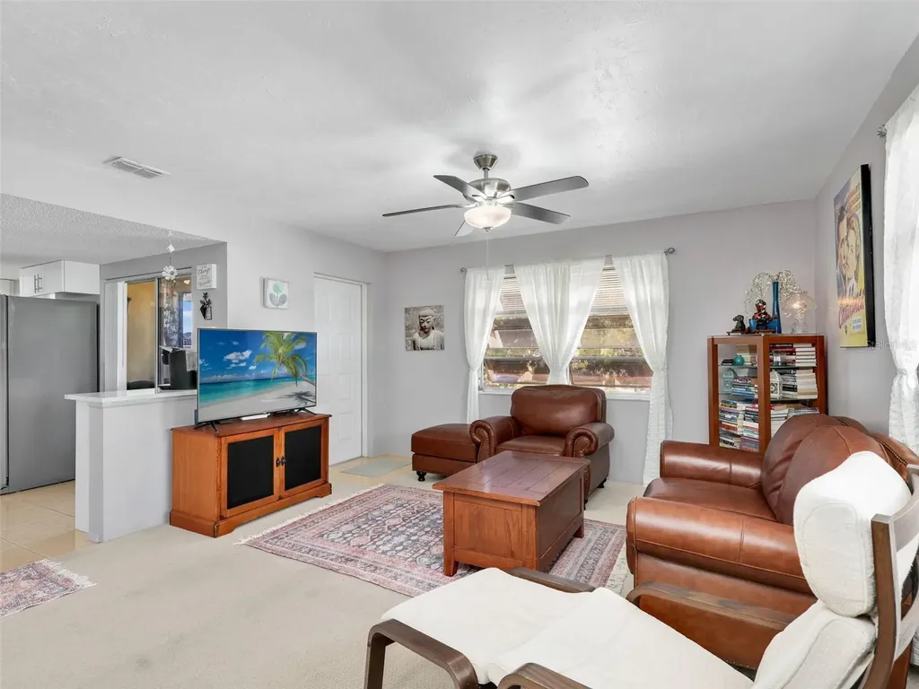 4021 SE 19th Avenue Cape Coral FL 33904