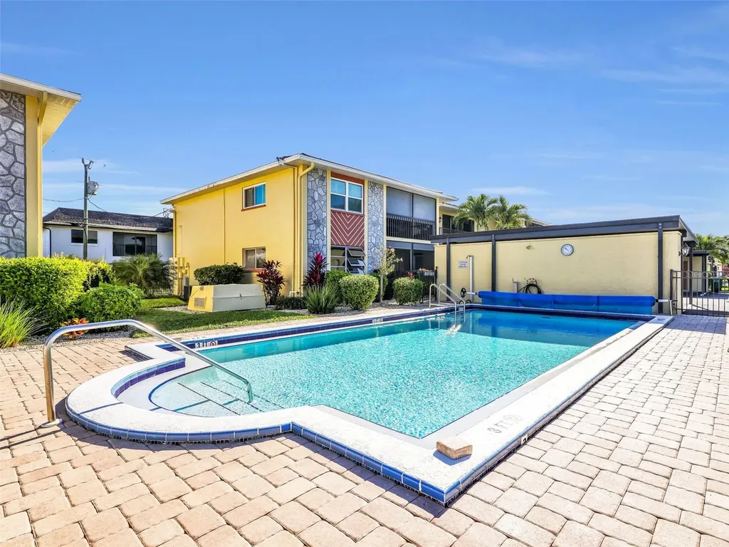 4021 SE 19th Avenue Cape Coral FL 33904