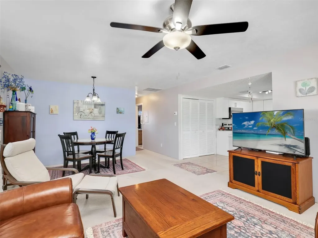 4021 SE 19th Avenue Cape Coral FL 33904