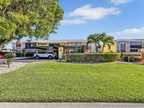 4021 SE 19th Avenue Cape Coral FL 33904