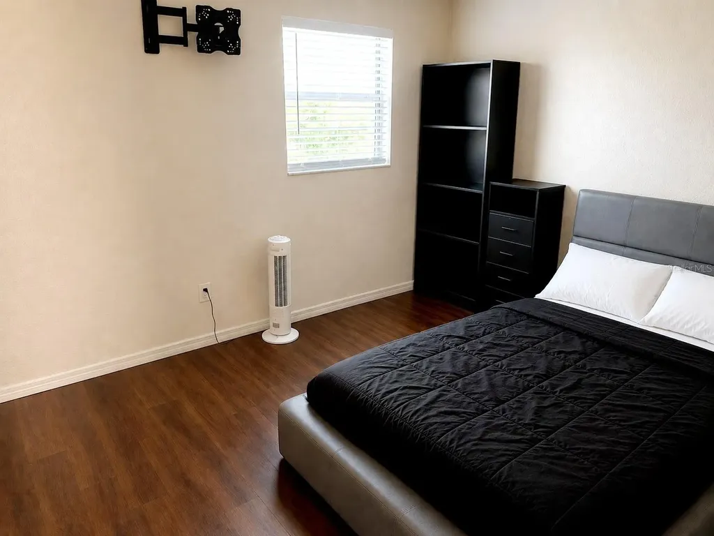 2864 Somerset Park Drive Tampa FL 33613