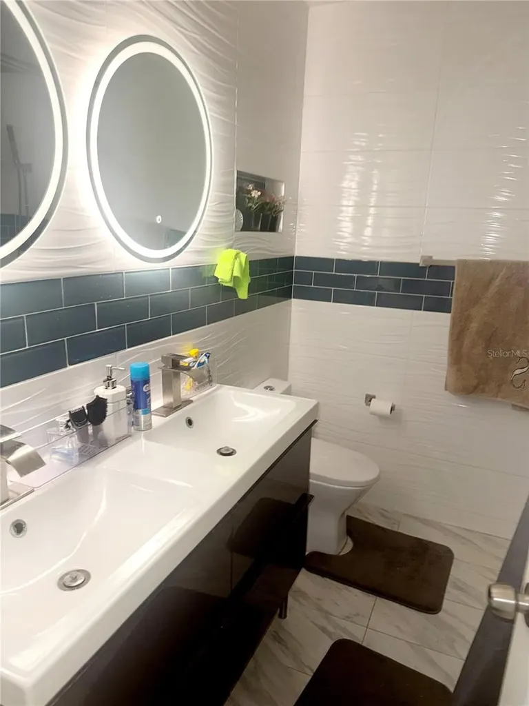 2864 Somerset Park Drive Tampa FL 33613