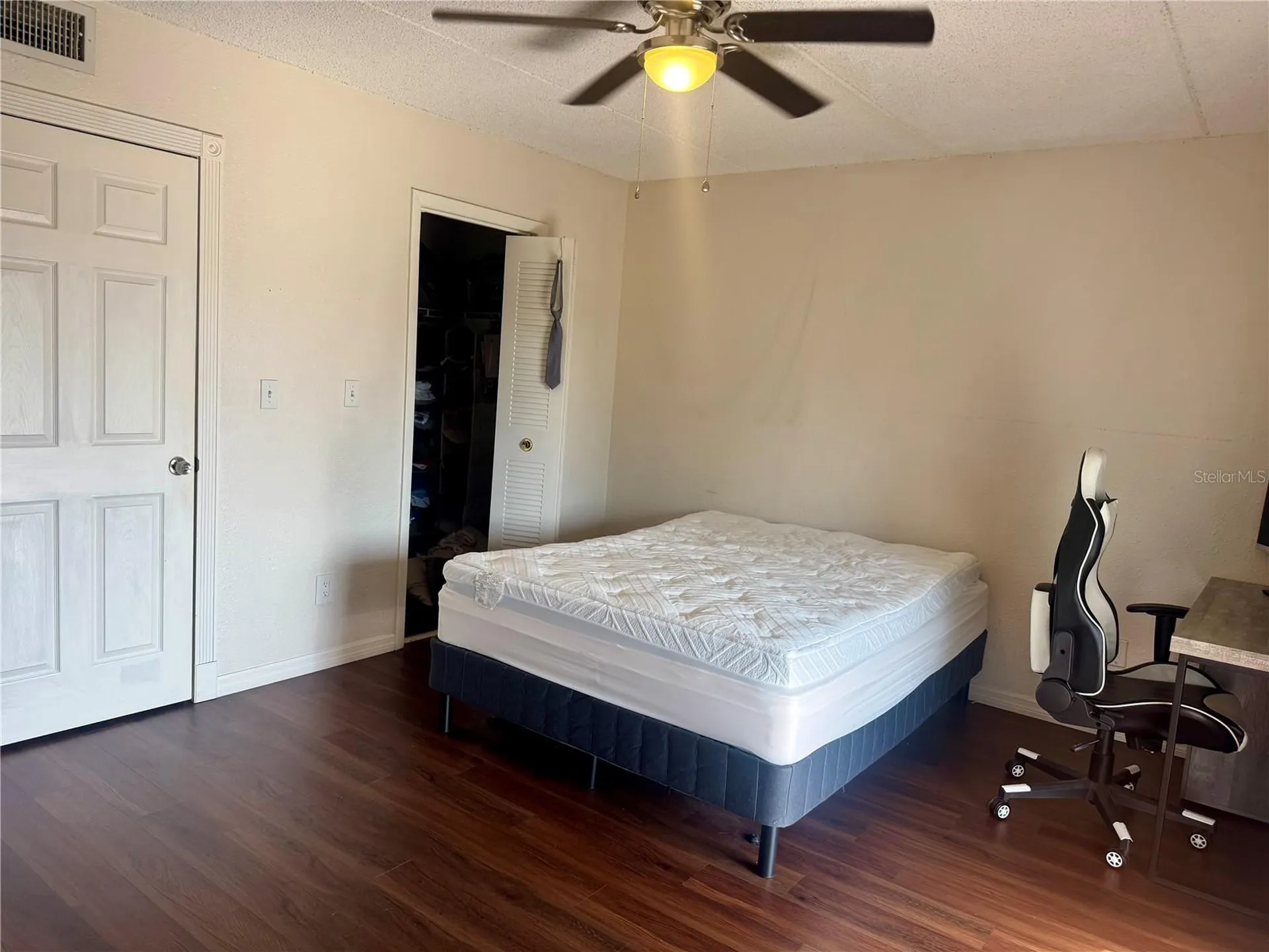 2864 Somerset Park Drive Tampa FL 33613