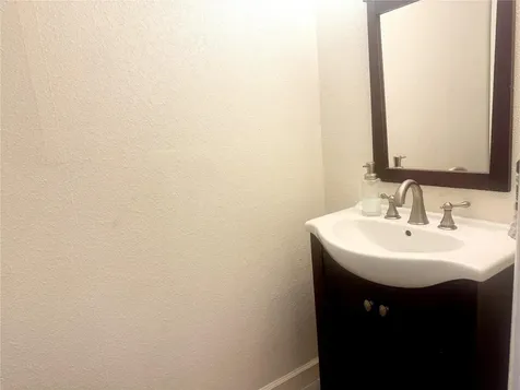 2864 Somerset Park Drive Tampa FL 33613